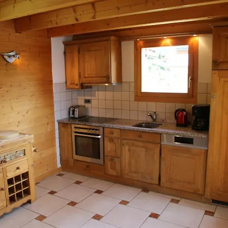 Christoph Standing & Calm 10 Pers By Alpvision Residences *