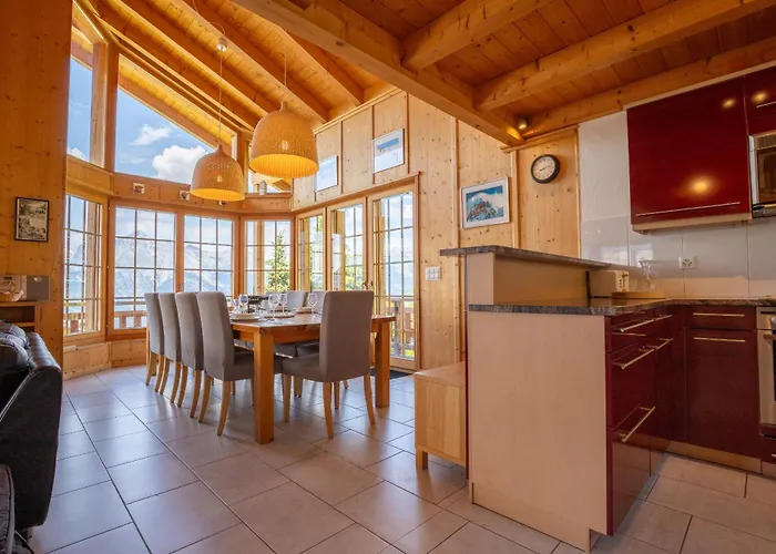 Christoph Standing & Calm 10 Pers By Alpvision Residences